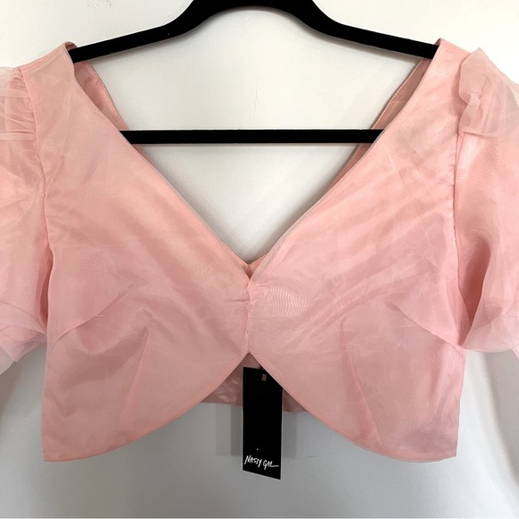 NASTY Gal Extreme Puff Sleeve Crop Top in Peach BNWT - Picture 6 of 11